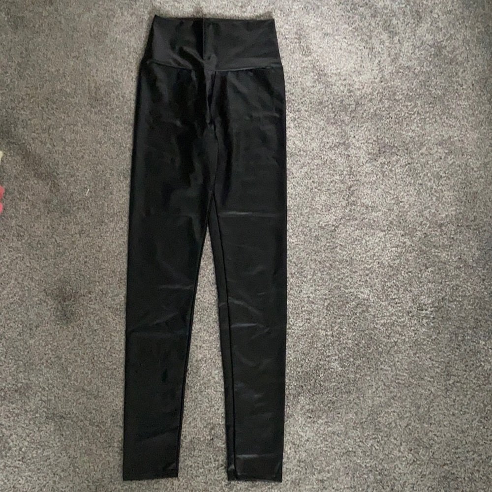 Black high wasted leather leggings